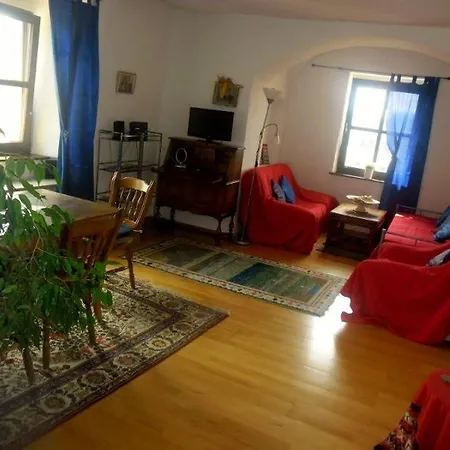 Apartment Schloss Weichs Zu