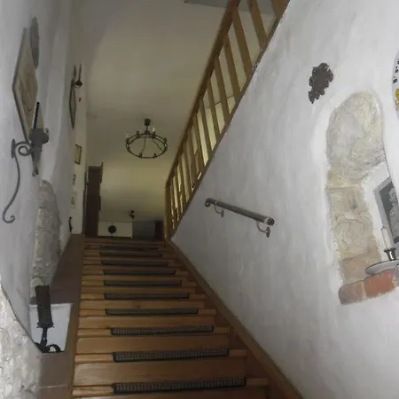 Apartment Schloss Weichs Zu *
