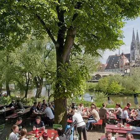 Schloss Weichs Zu