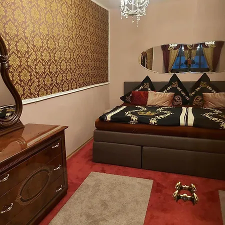Apartment Schloss Weichs Zu Regensburg
